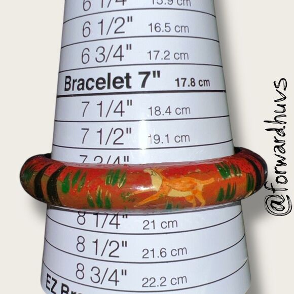 Hand-Painted 7 3/4” Wooden Bangle Bracelet – Woodland Animal Scene - Picture 8 of 9